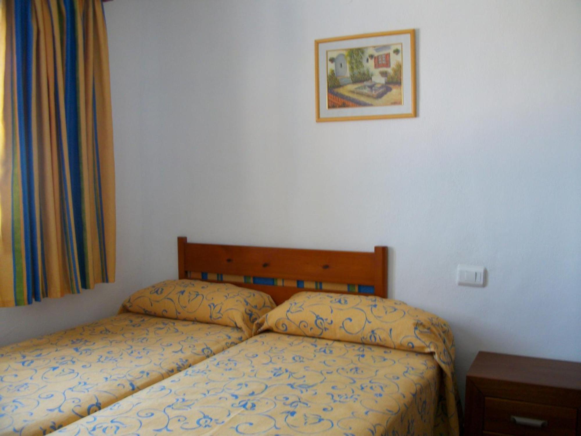 Apartamentos Llevant Ibiza Extérieur photo